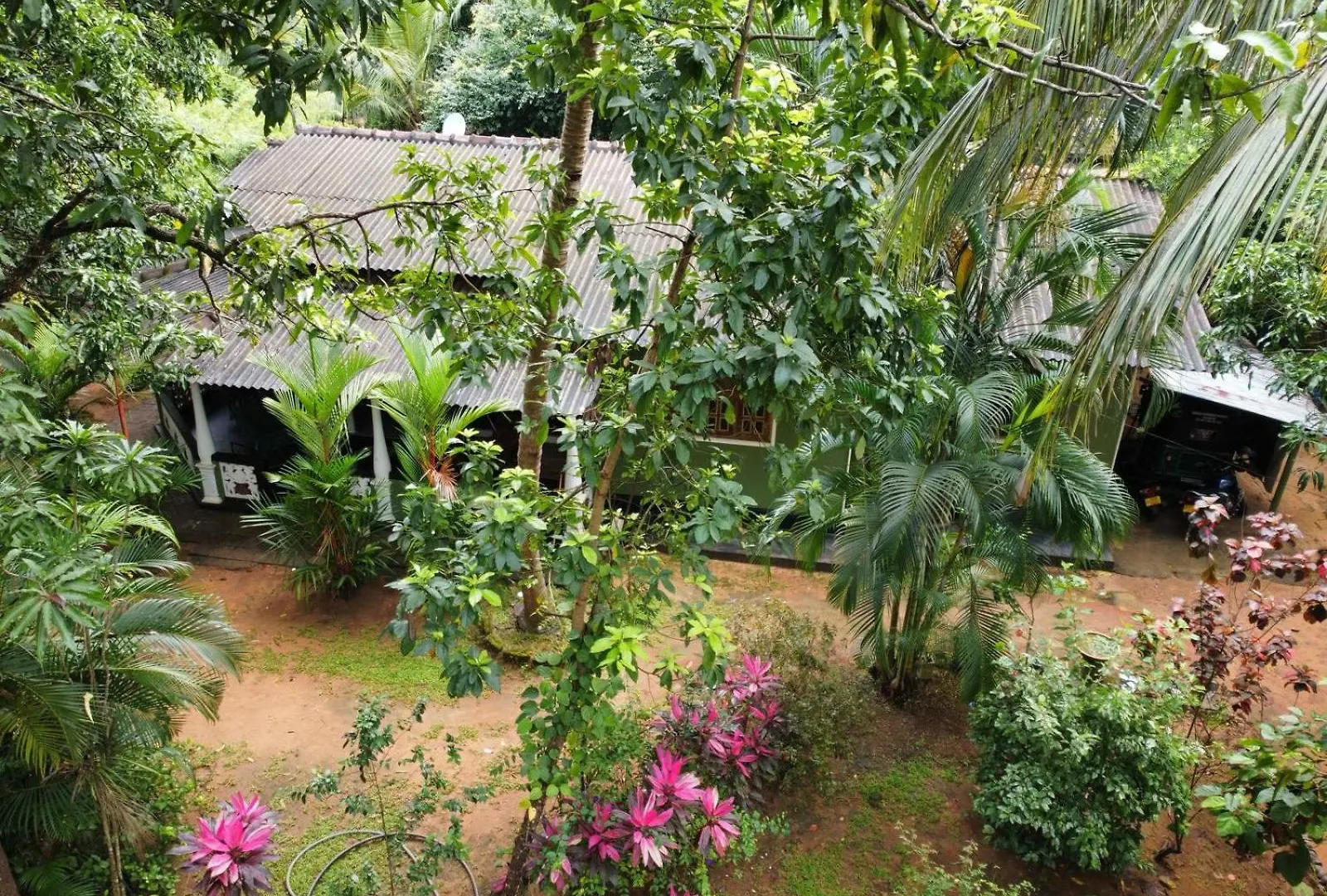 Δωμάτια σε οικογενειακή κατοικία Green Bamboo House Σιγκιρίγια Σρι Λάνκα
