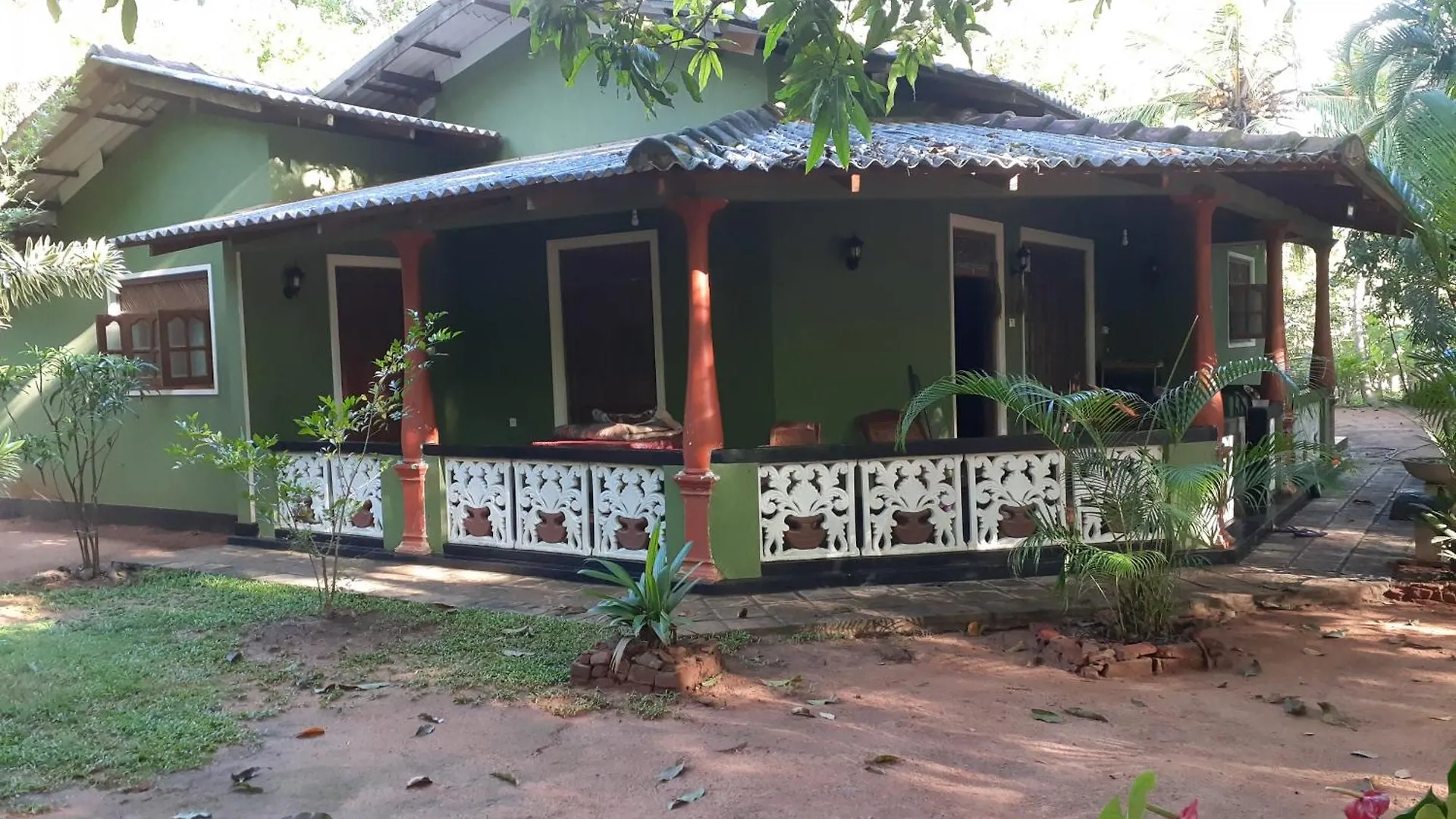 Проживание в семье Green Bamboo House Сигирия